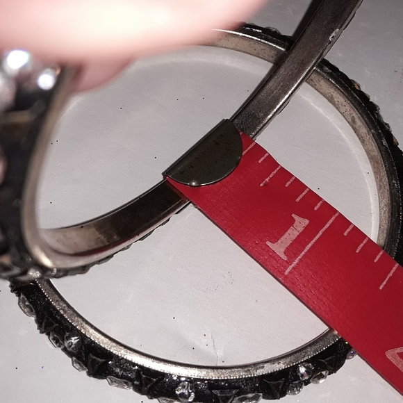 Austrian Crystal Bangles by Priya Kakkar (2) - NWOT - Picture 5 of 5